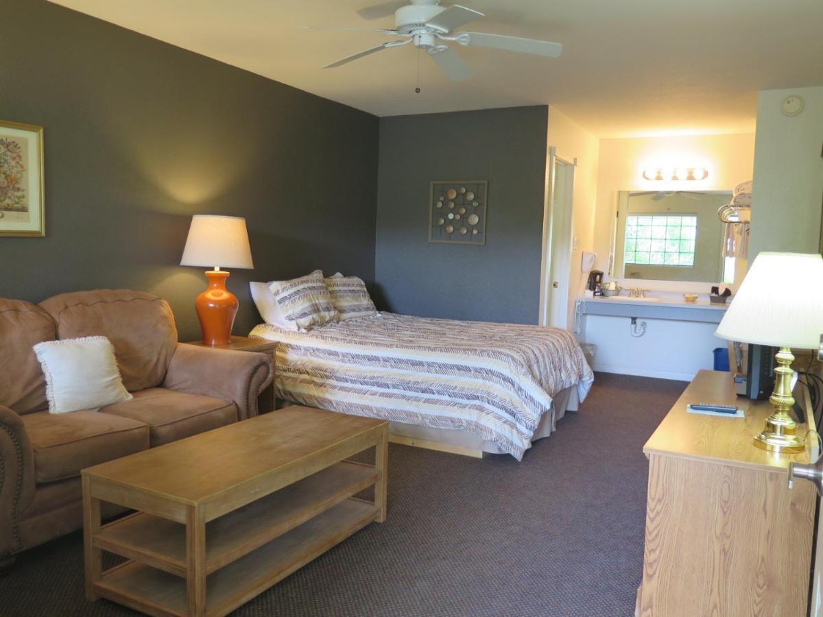 Wimberley Inn & Bar Luaran gambar